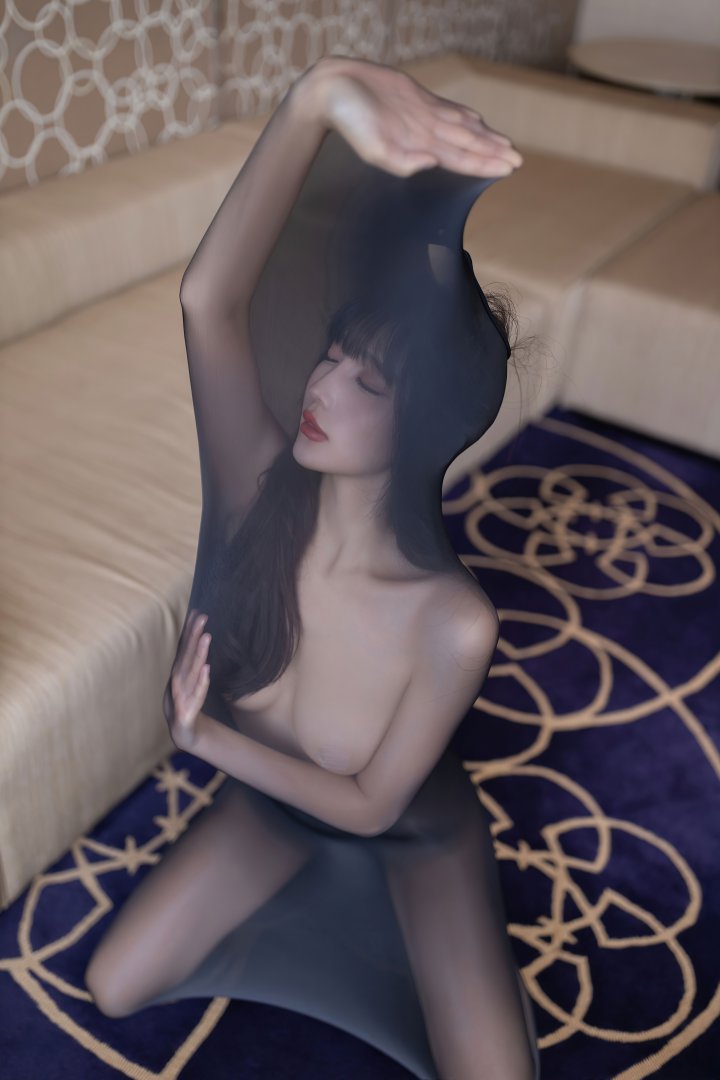 luxuanxuan-16522960011.jpg